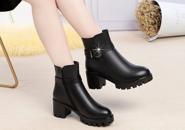 Leather boots33.41 - Image 5