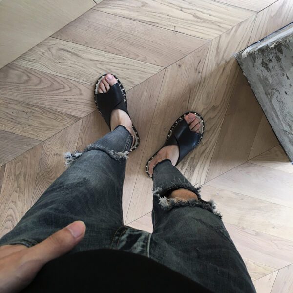 High Street Ripped Knee Jeans Cropped Pants Men28.99 - Image 4